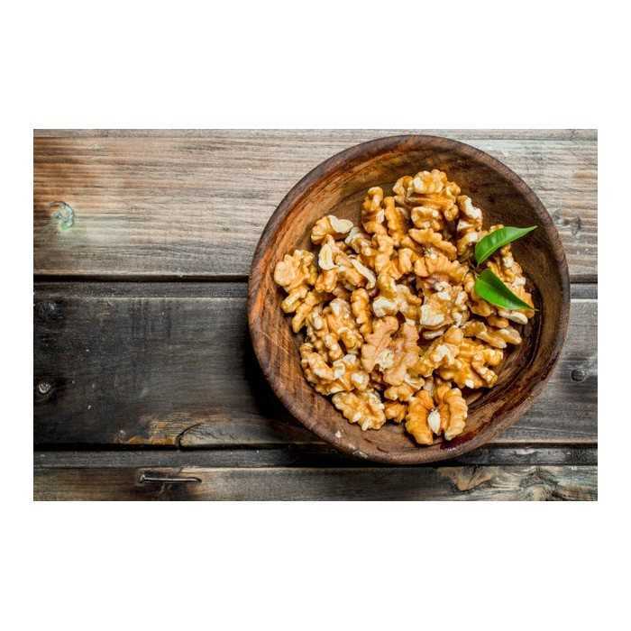Extra Organic shelled walnut kernels PDO from Perigord - direct pro...