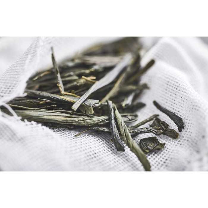 Organic and fair trade premium green Tea PGI Darjeeling from the Hi...