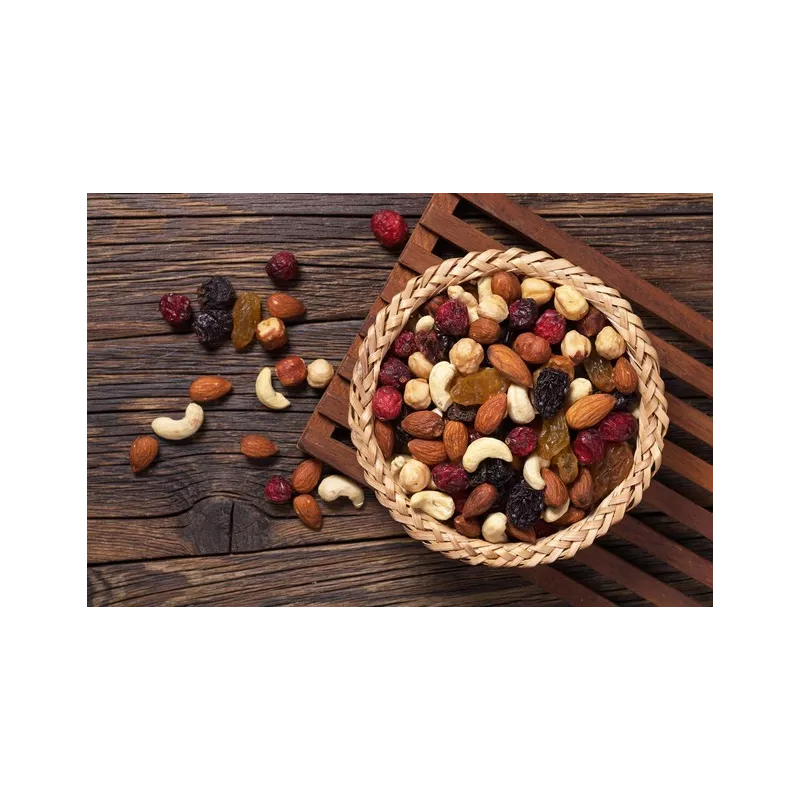 Taste me! - organic hazelnut from France, cashew nuts, cranberries ...