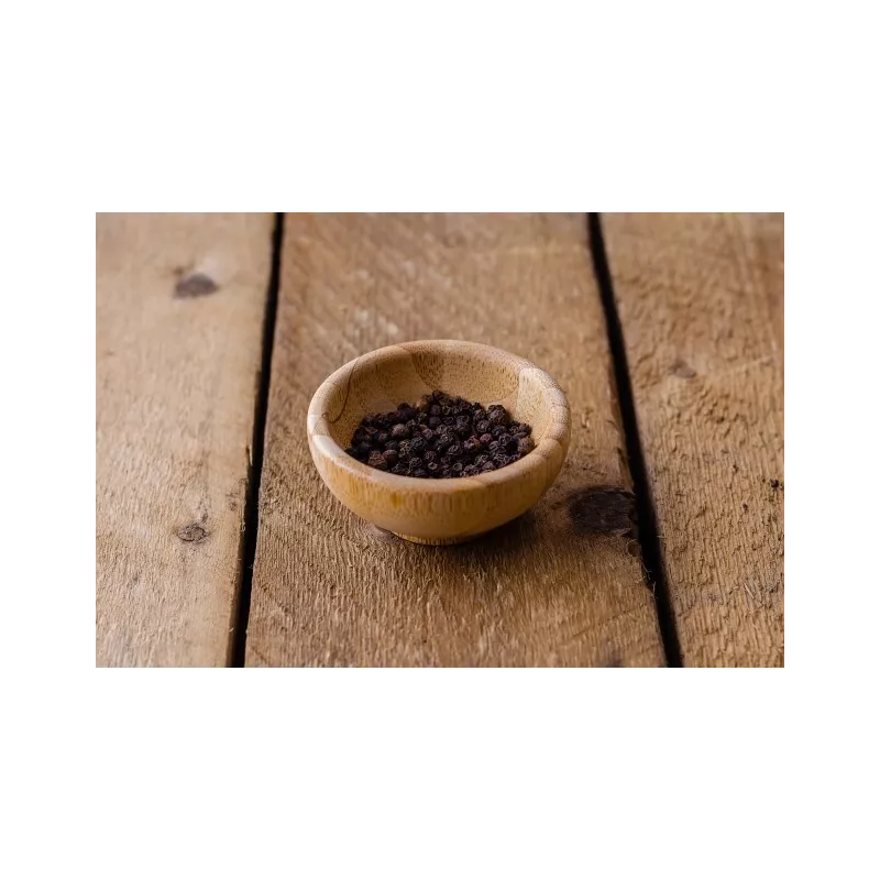 Organic fairtrade smoked black pepper PGI from Kampot - direct prod...