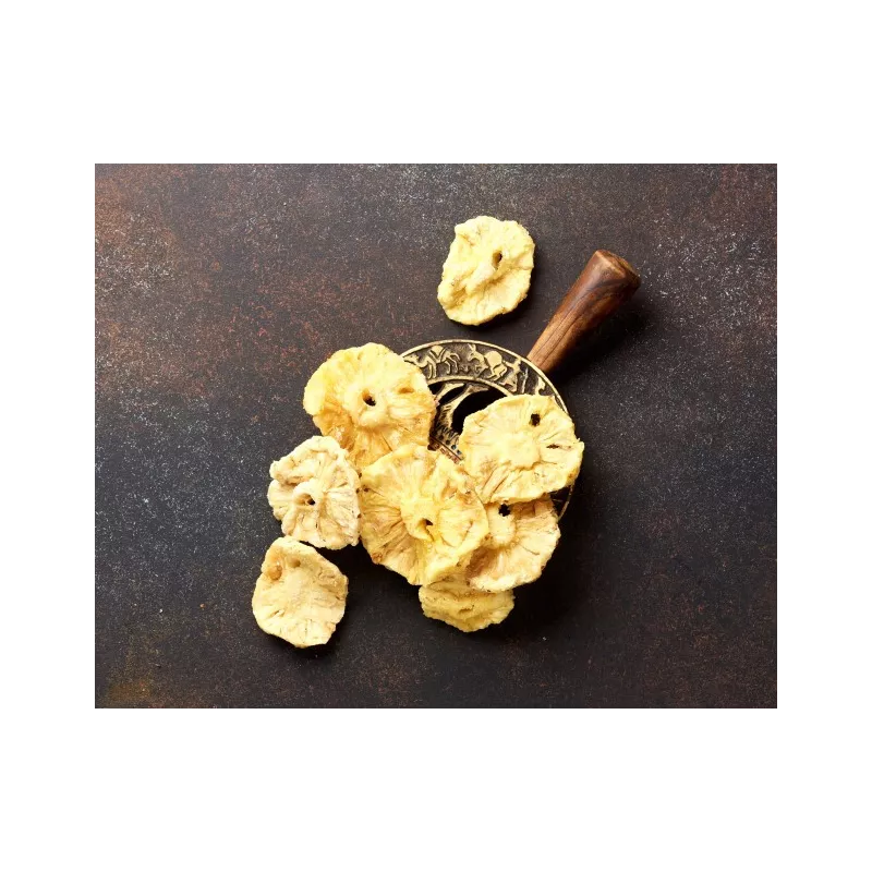 Organic & fairtrade dried pineapple from Cameroon - Direct producer