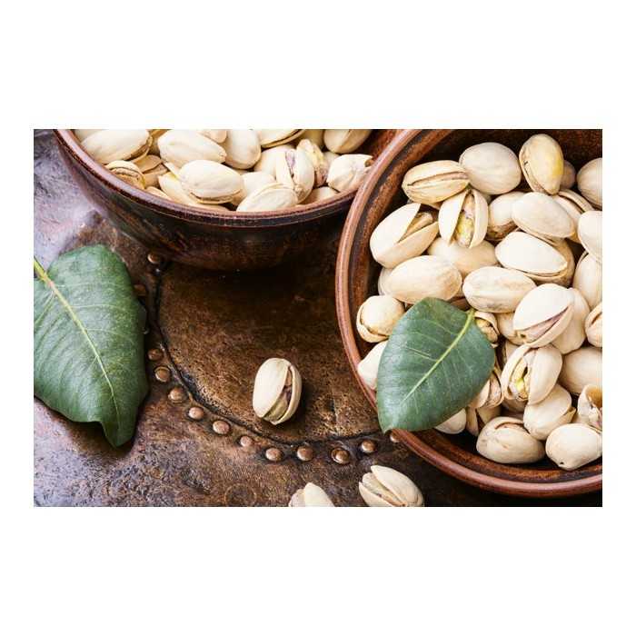 Organic pistachios PDO from Brontë in shell grilled and without sal...