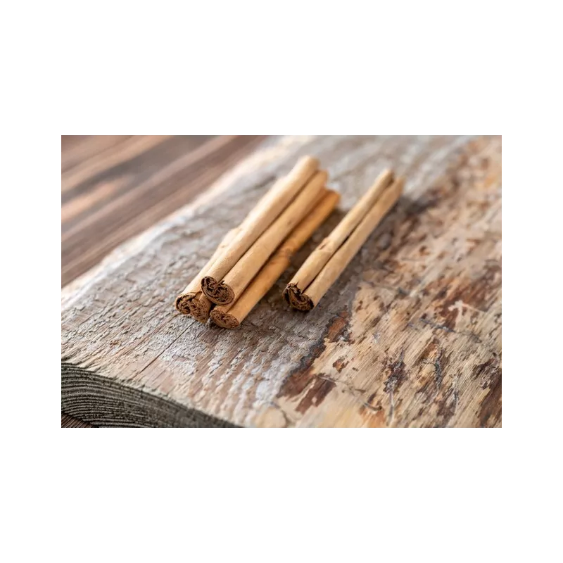 Organic & fairtrade cinnamon sticks PGI from Ceylon in Sri Lanka