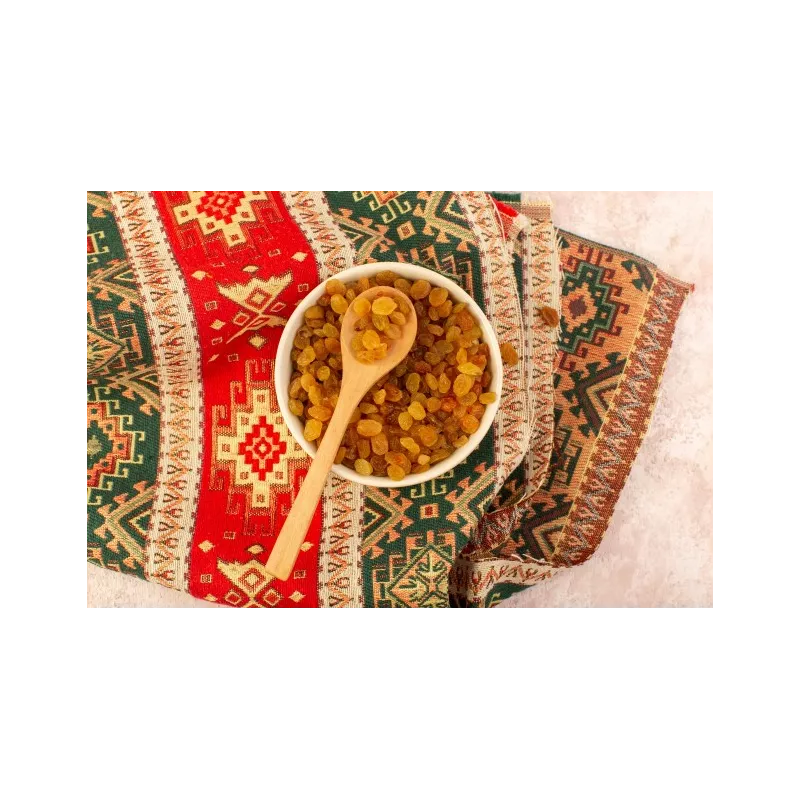 Organic golden Smyrna raisins from Uzbekistan - Sulphur free