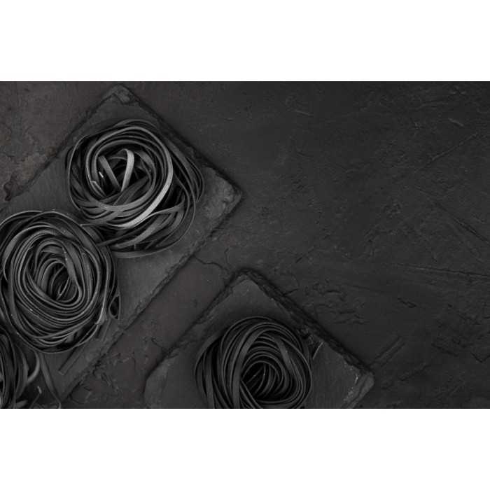 Organic & artisanal tagliatelle with squid ink from France - direct...