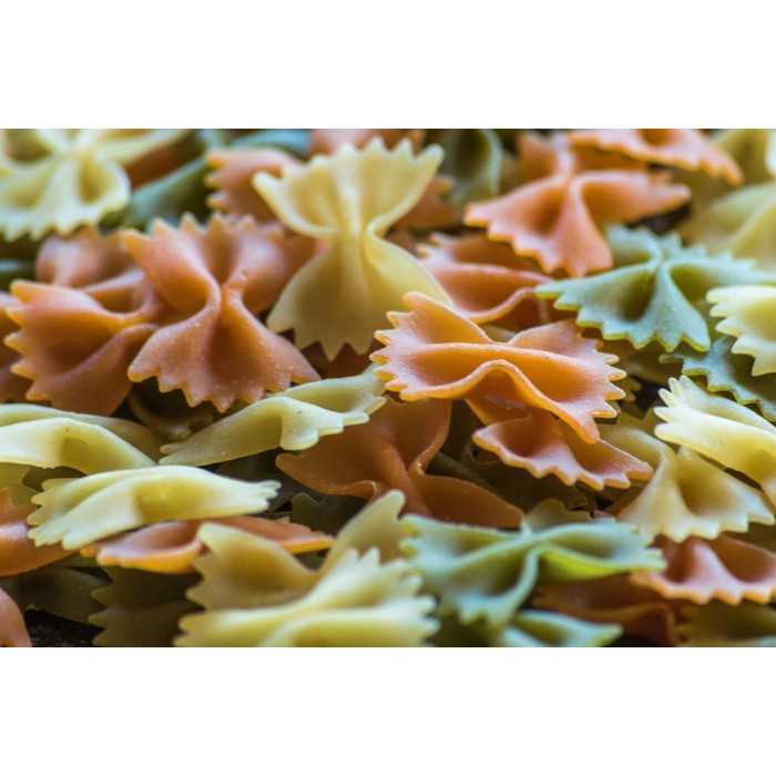 Organic & artisanal Farfalle or butterfly pasta 3 colors from Franc...