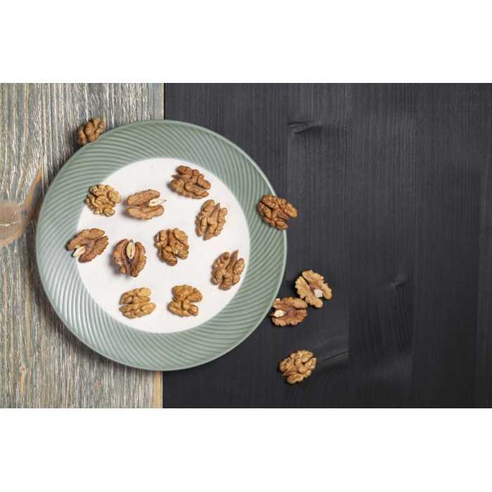Extra Organic shelled walnut kernels PDO from Perigord - direct pro...