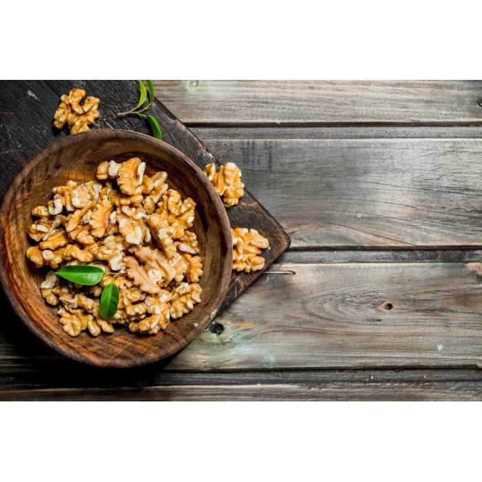 Extra Organic shelled walnut kernels PDO from Perigord - direct pro...