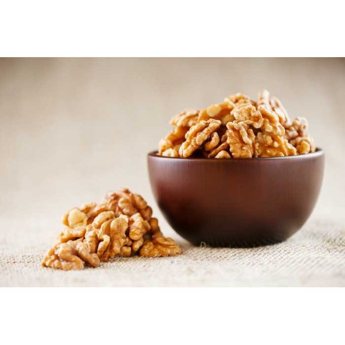 Extra Organic shelled walnut kernels PDO from Perigord - direct pro...
