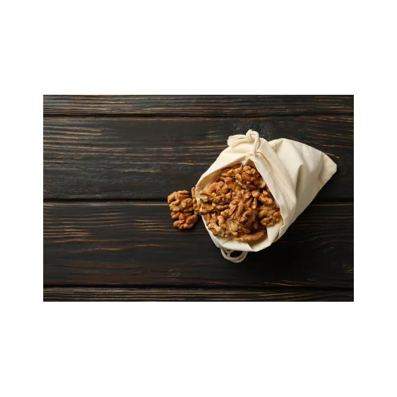 Organic shelled walnut kernels PDO from Grenoble - direct producer