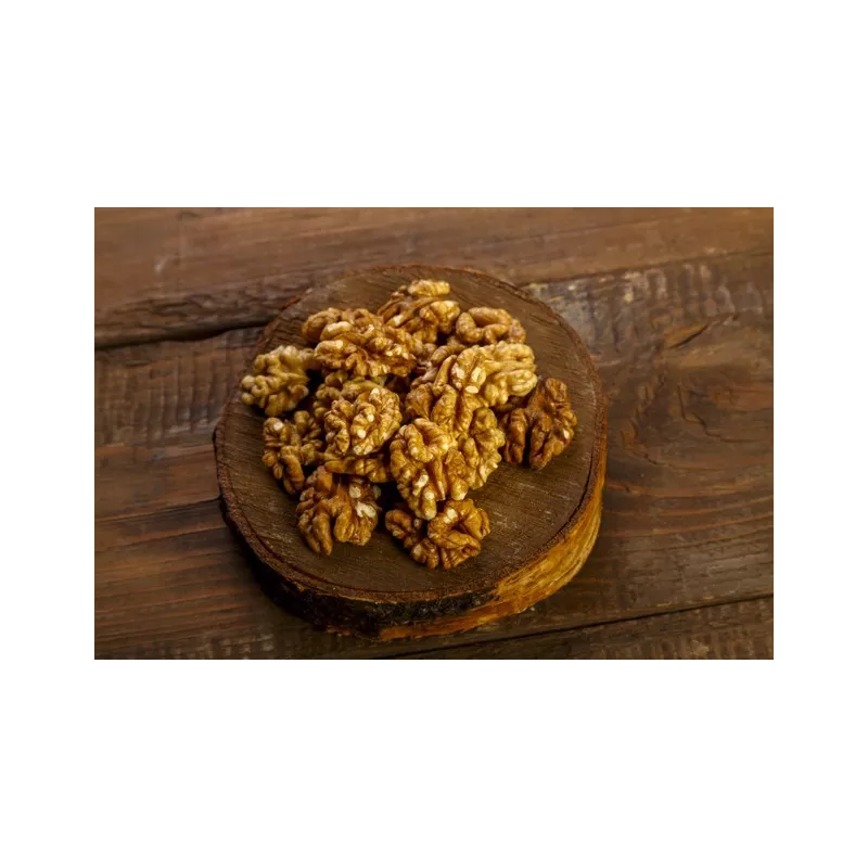 Organic shelled walnut kernels PDO from Grenoble - direct producer