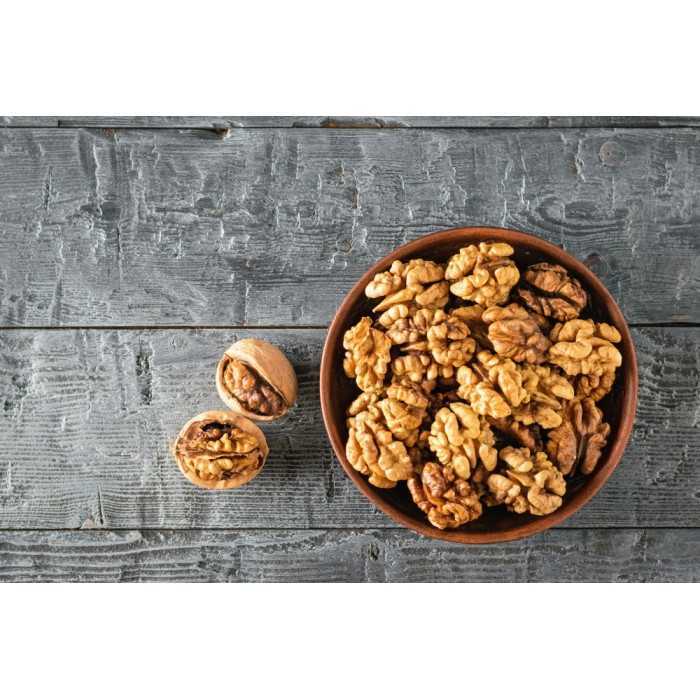Organic shelled walnut kernels PDO from Grenoble - direct producer