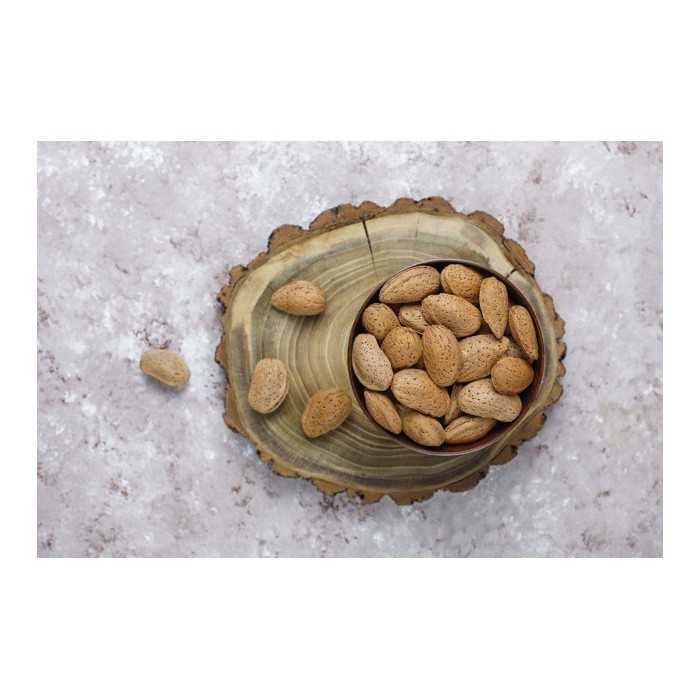 Organic almonds in shell from Provence - direct producer