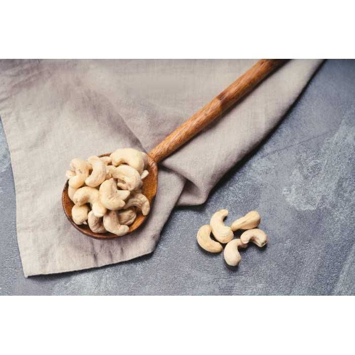 Organic & Fairtrade & Forest Garden Raw Cashew Nuts from Vietnam