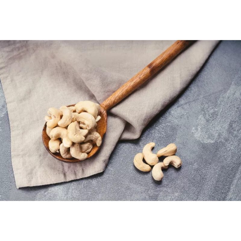 Organic & Fairtrade & Forest Garden Raw Cashew Nuts from Vietnam