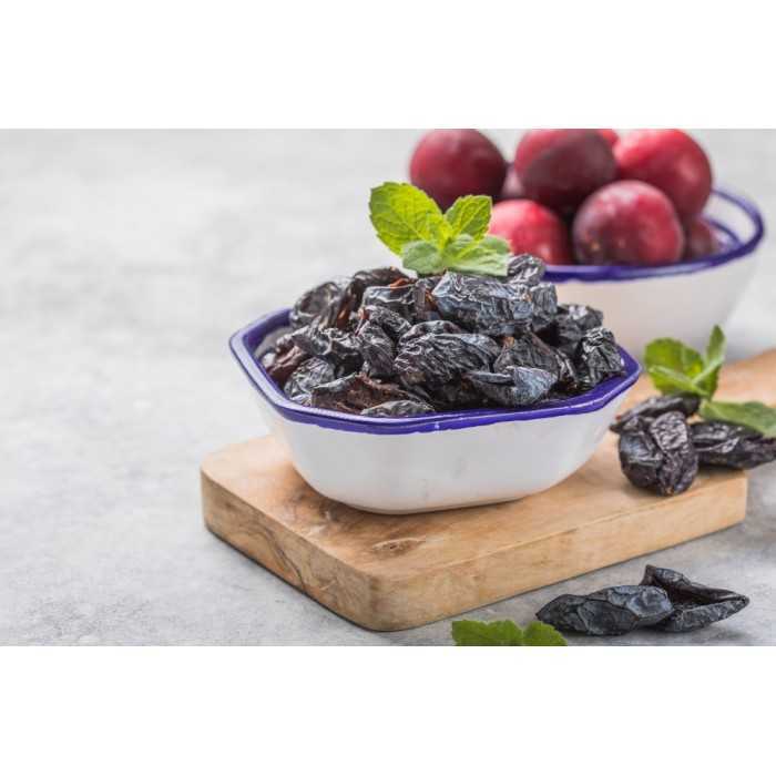 Organic dried pitted reine claude plums from Lot & Garonne - Direct...