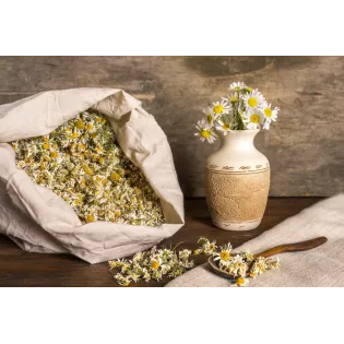 Organic Dried German Chamomile Flowers From France - Direct producer