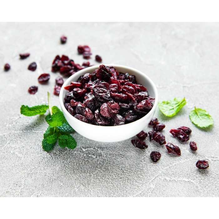 Organic pitted dried cherries from France - Direct producer