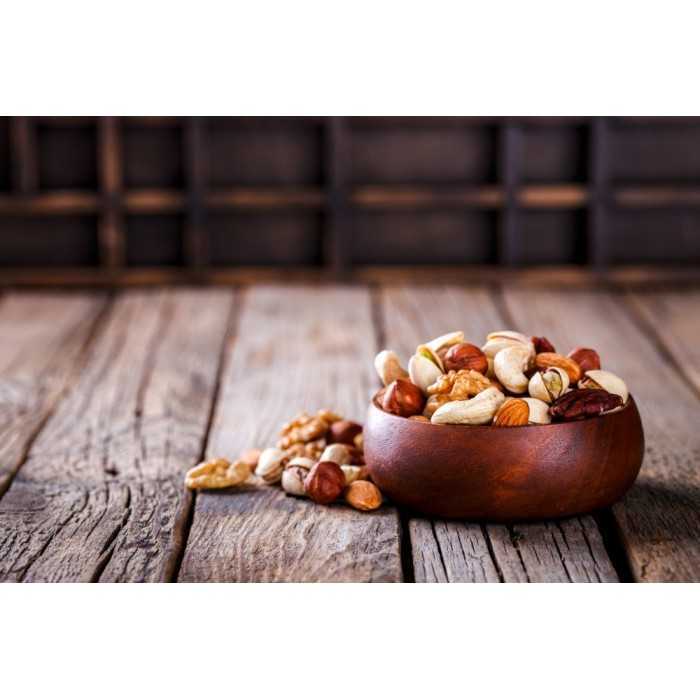 Taste me! - organic hazelnut from France, cashew nuts, cranberries ...