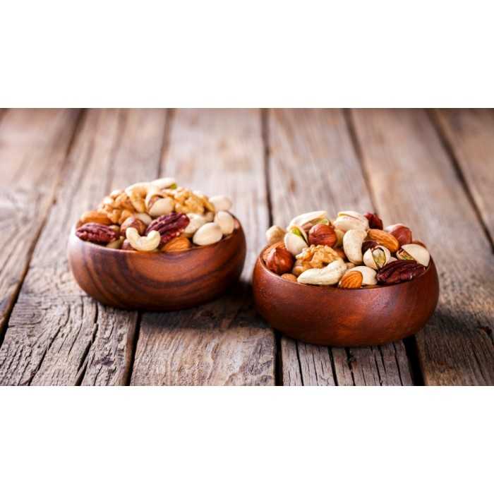 Taste me! - organic hazelnut from France, cashew nuts, cranberries ...
