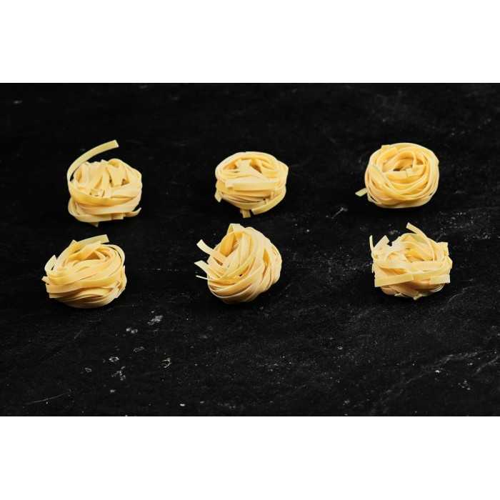 Artisanal & natural tagliatelle with black truffle From France - Di...