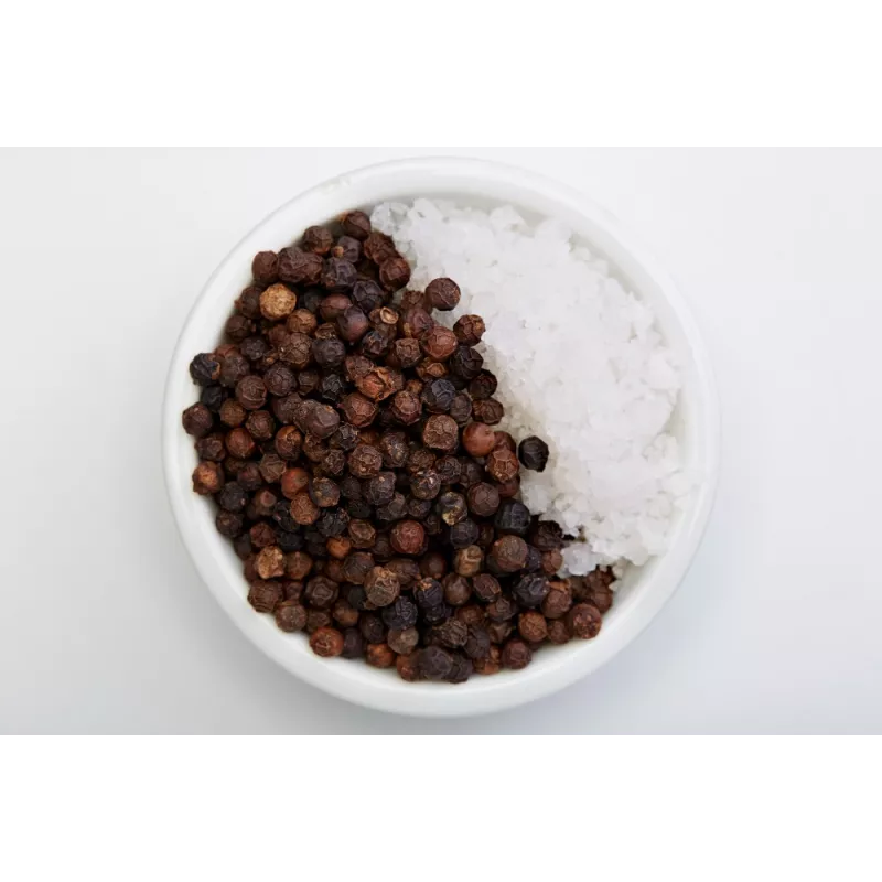 Fresh organic fairtrade pepper with salt PGI from Kampot - direct p... Fresh organic fairtrade pepper with salt PGI from Kampot - direct p...
