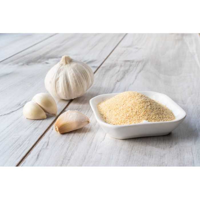 Organic garlic in semolina from France