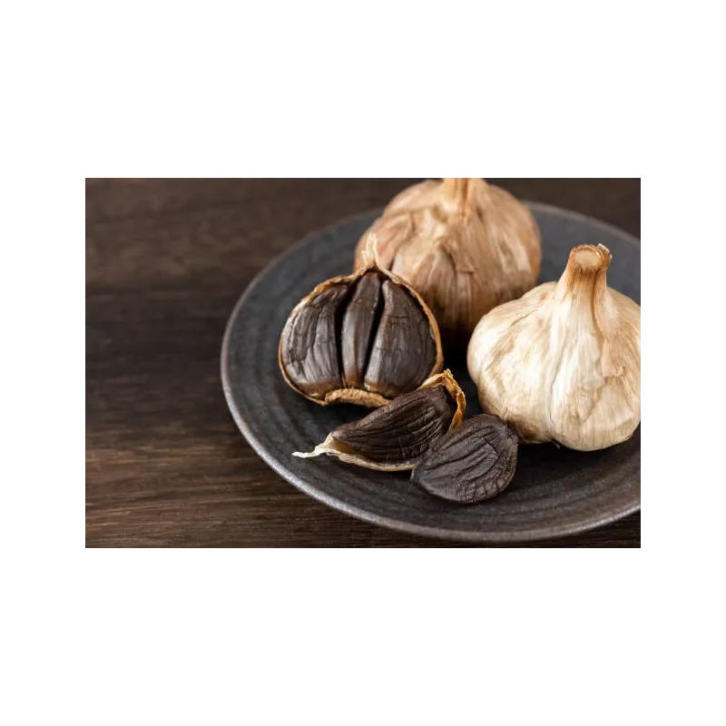 Ail noir naturel fait avec un ail Label rouge IGP de Lautrec - Dire... Ail noir naturel fait avec un ail Label rouge IGP de Lautrec - Dire...