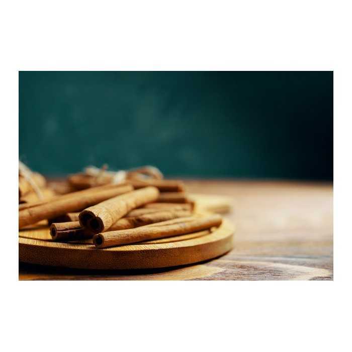 Organic cassia cinnamon stick or Saigon cinnamon from Vietnam - Pre...