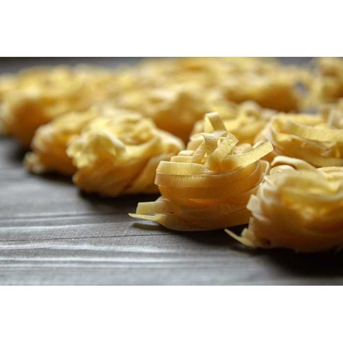 Organic & artisanal tagliatelle with chia & lemon from France - Dir...