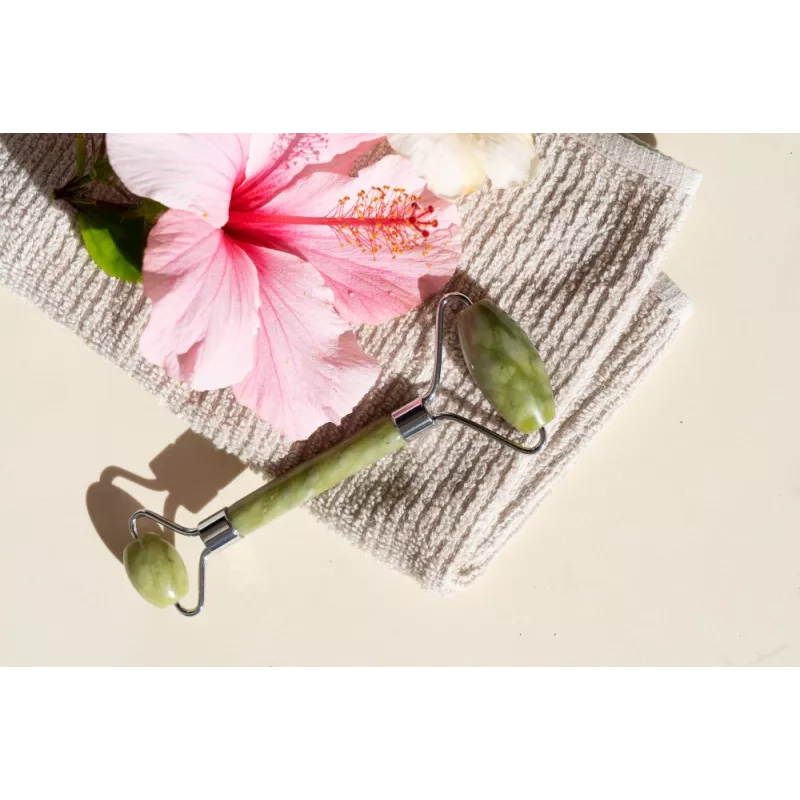 Rouleau de beauté en jade pur pour le visage - Fait main