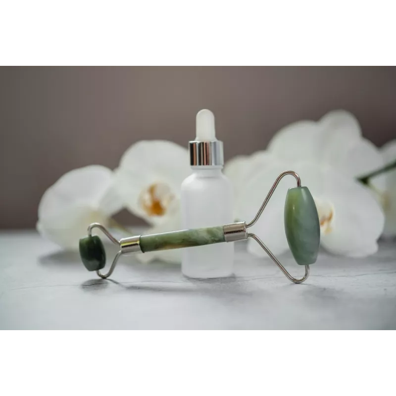 Rouleau de beauté en jade pur pour le visage - Fait main