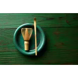 Chasen ou fouet & chashaku ou spatule traditionnels pour Matcha en ...