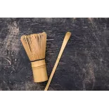 Chasen ou fouet & chashaku ou spatule traditionnels pour Matcha en ...