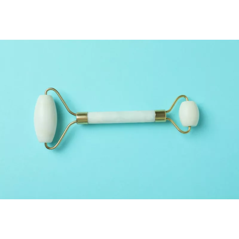 Rouleau de beauté de quartz blanc pur pour le visage - Fait main