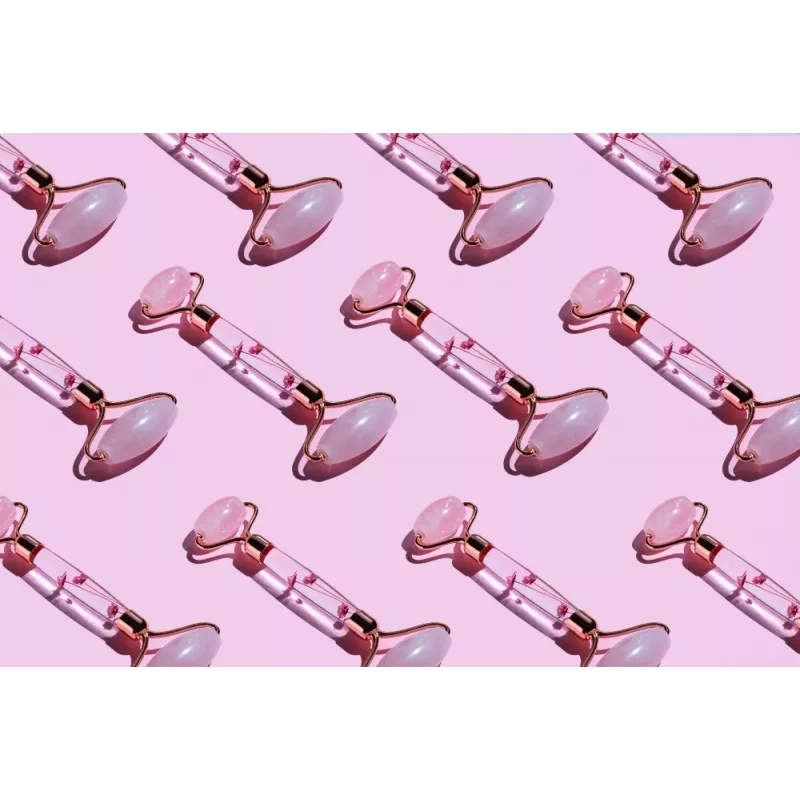 Rouleau de beauté de quartz rose pur pour le visage - Fait main