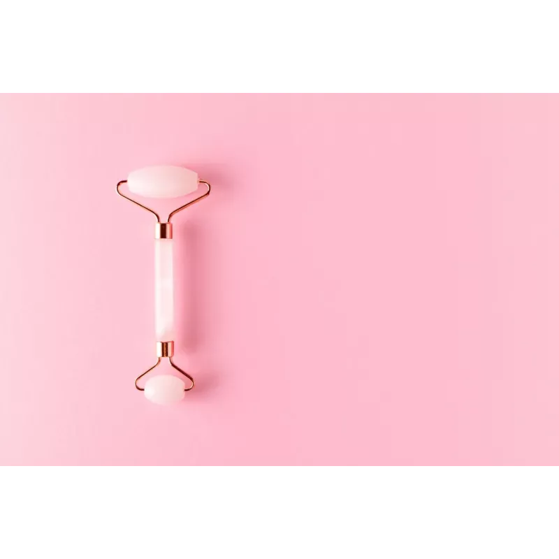 Rouleau de beauté de quartz rose pur pour le visage - Fait main