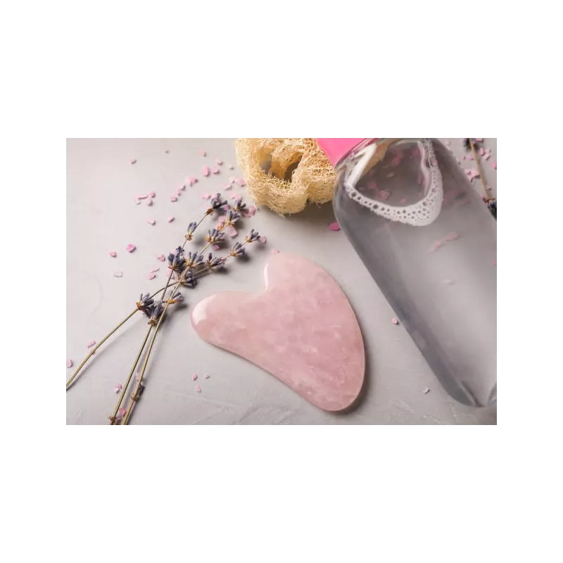 Gua sha de quartz rose pur pour le visage - Fait main