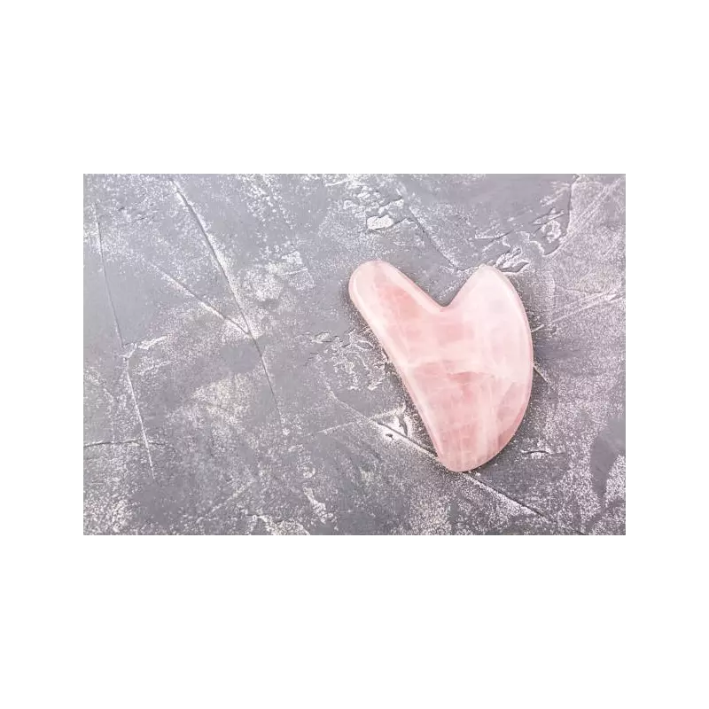Pure pink quartz gua sha for the face - Handmade