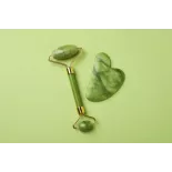 Rouleau de beauté & Gua sha en jade pur pour le visage - Fait main
