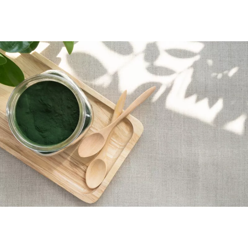 Green organic spirulina powder from France - direct producer