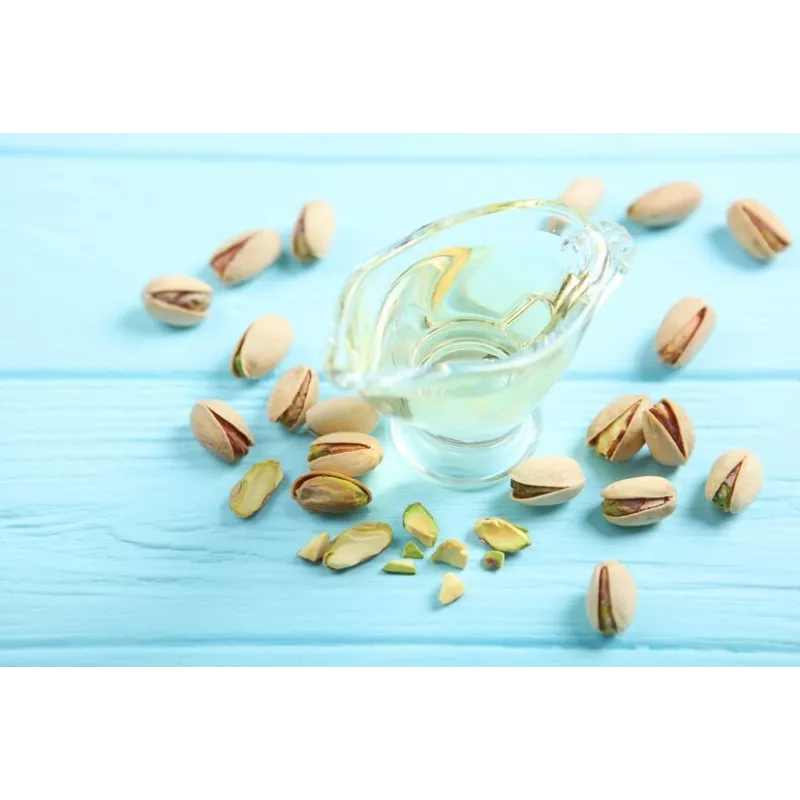 Virgin Organic Pistachio Oil PDO from Brontë in Sicily - Direct pro...