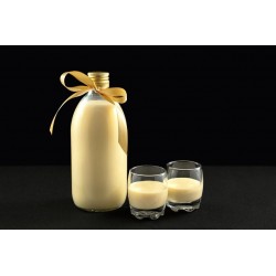 Organic almond milk with vanilla made in France - direct producer