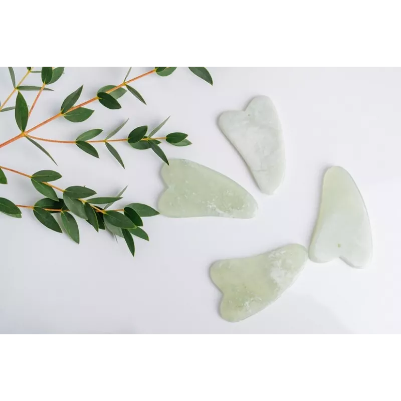 Gua sha en jade pur pour le visage - Fait main