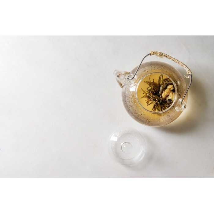 Borosilicate glass teapot with infuser and bamboo handle
