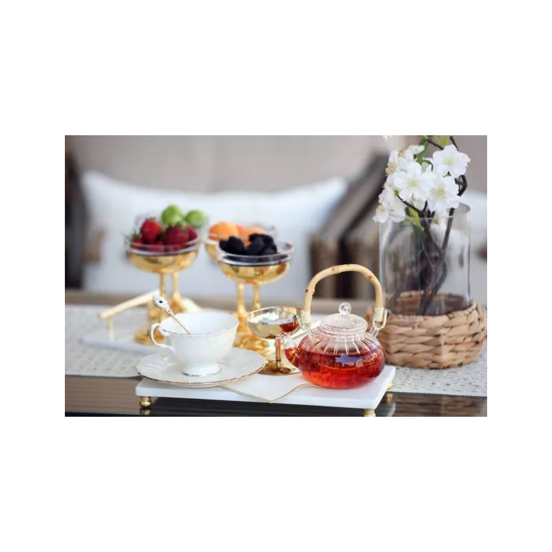 Borosilicate glass teapot with infuser and bamboo handle