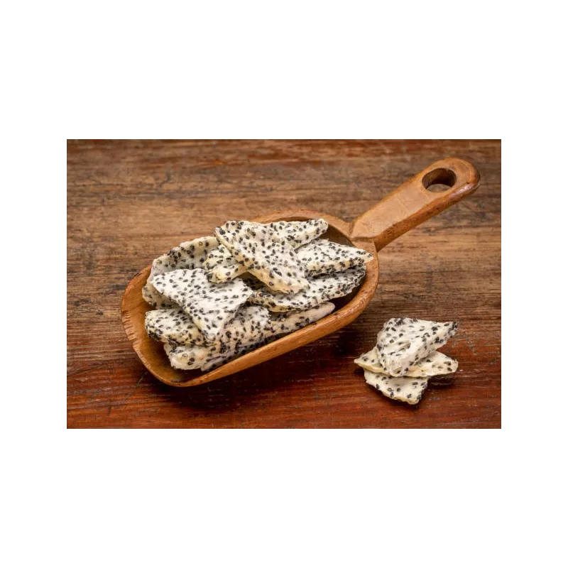 Organic & fairtrade dried white dragon fruit or pitaya from Colombia Organic & fairtrade dried white dragon fruit or pitaya from Colombia