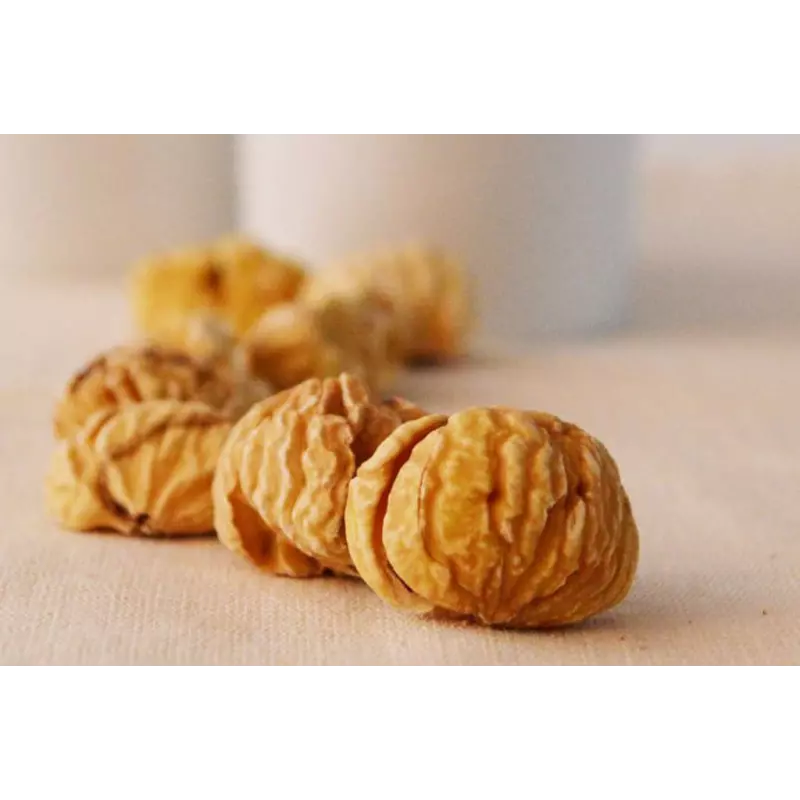 Organic whole dried chestnut PDO from Ardèche - Direct producer