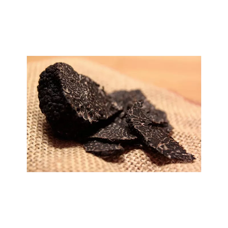 Lamelles de truffe noire d'hiver ou brumale séchée de Provence
