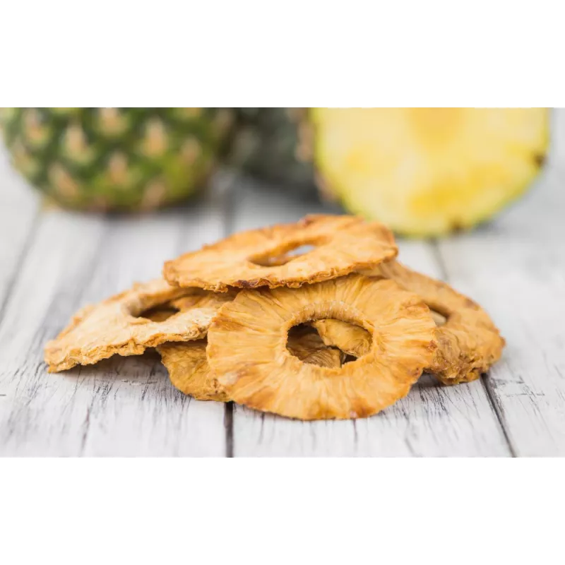 Organic & fairtrade dried pineapple from Cameroon - Direct producer